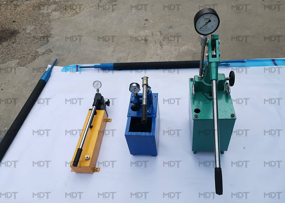 Pompa Tangan Manual Hidrolik Untuk Penyegelan Lubang Pengemas Ganda
