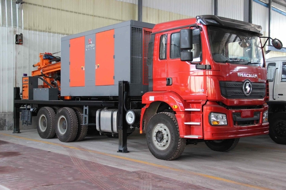 Truck dipasang Air Well Pengeboran Rig Multi Fungsi Full Hydraulic Pengeboran Rig