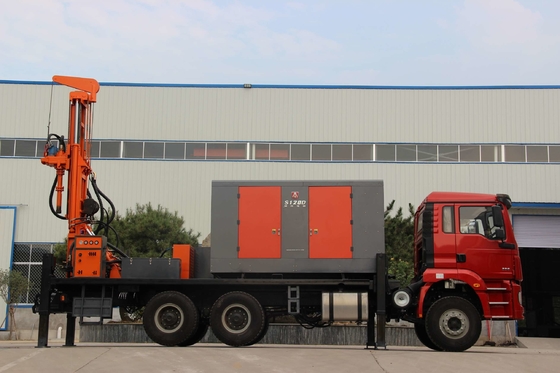 Truck dipasang Air Well Pengeboran Rig Multi Fungsi Full Hydraulic Pengeboran Rig