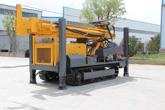 Rumah tangga Hydraulic Crawler Air Well Pengeboran Rig Multifungsi