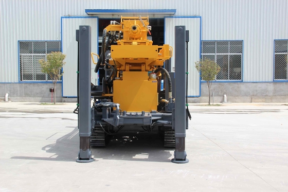 Rumah tangga Hydraulic Crawler Air Well Pengeboran Rig Multifungsi