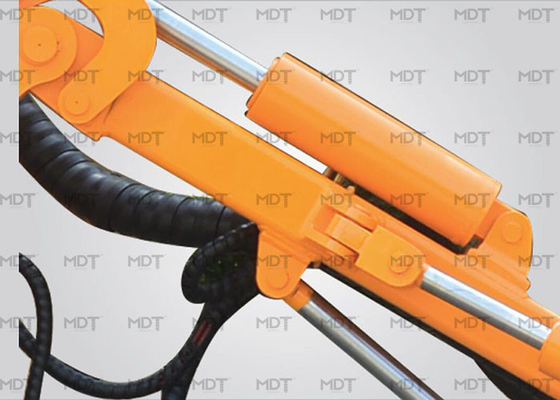 Rig Pengeboran Perayap Hidraulik MDT410 Kedalaman Lubang 25m Dia 90-115mm